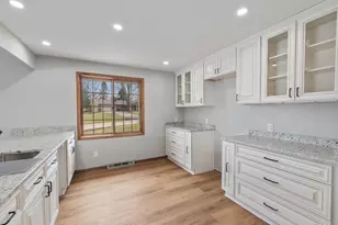 3975 Margolis Dr, West Bend, WI 53095 - Photo 7