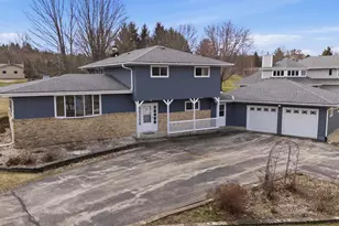 3975 Margolis Dr, West Bend, WI 53095 - Photo 25