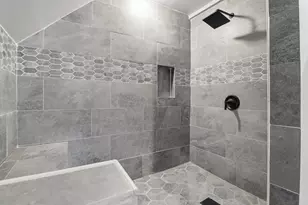 1414 W Euclid Ave, Milwaukee, WI 53215 - Photo 7