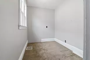 1414 W Euclid Ave, Milwaukee, WI 53215 - Photo 17