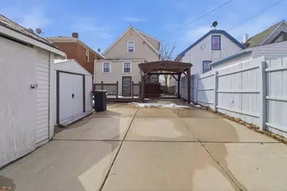 1414 W Euclid Ave, Milwaukee, WI 53215 - Photo 13