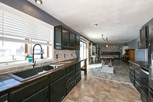 1118 Cottonwood St, Delavan, WI 53115 - Photo 13