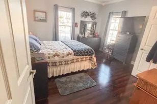 1056 Bedford Ct, Racine, WI 53406 - Photo 7