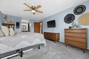 3260 S Regal Dr, New Berlin, WI 53151 - Photo 25