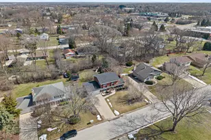 3260 S Regal Dr, New Berlin, WI 53151 - Photo 47