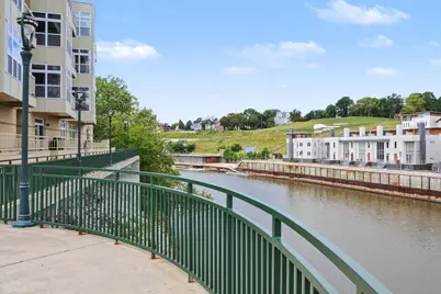 1915 N Water St #303, Milwaukee, WI 53202 - Photo 39