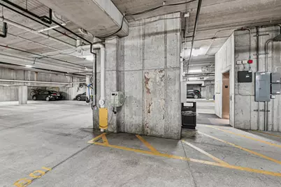 1915 N Water St #303, Milwaukee, WI 53202 - Photo 33