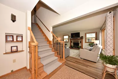 341 N Story Pkwy, Milwaukee, WI 53208 - Photo 3