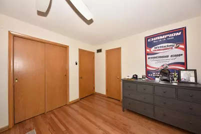 341 N Story Pkwy, Milwaukee, WI 53208 - Photo 21