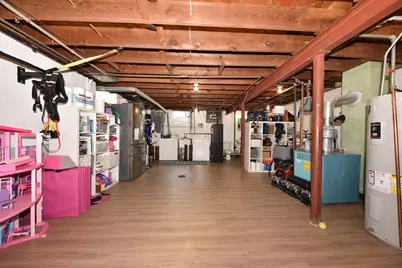 341 N Story Pkwy, Milwaukee, WI 53208 - Photo 33