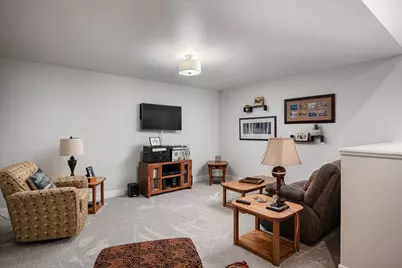 329  River Pt, La Crosse, WI 54601 - Photo 21