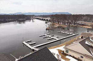 329 River Point, La Crosse, WI 54601 - Photo 21