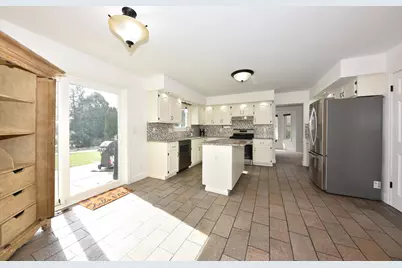 W173N5132  Mulberry Ln, Menomonee Falls, WI 53051 - Photo 11