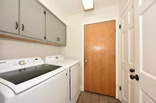 W173N5132 Mulberry Ln, Menomonee Falls, WI 53051 - Photo 19