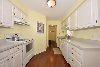 399 N Main St #I, Thiensville, WI 53092 - Photo 13