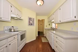 399 N Main St, Thiensville, WI 53092 - Photo 13