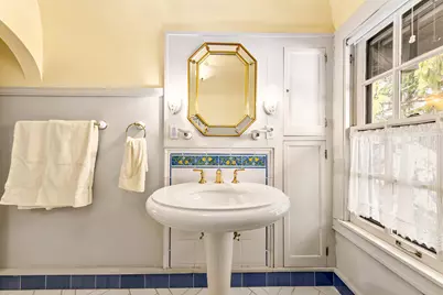 3467 N Frederick Ave, Milwaukee, WI 53211 - Photo 67