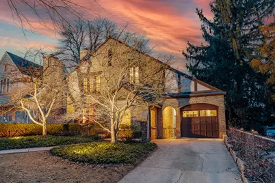 3467 N Frederick Ave, Milwaukee, WI 53211 - Photo 3