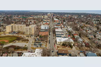 3467 N Frederick Ave, Milwaukee, WI 53211 - Photo 97