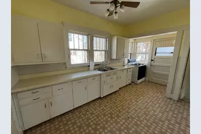 108 E Sherman Ave, Fort Atkinson, WI 53538 - Photo 5