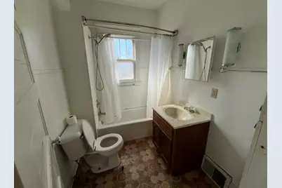 108 E Sherman Ave, Fort Atkinson, WI 53538 - Photo 9