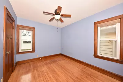 6425 W Chambers St, Milwaukee, WI 53210 - Photo 17