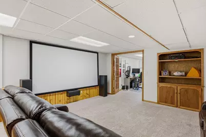 1907  Fieldcrest Ln, Waukesha, WI 53186 - Photo 21