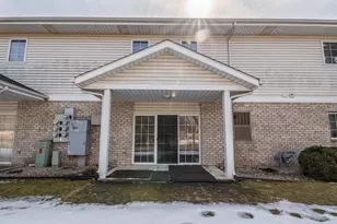 622 Shepherds Dr, West Bend, WI 53090 - Photo 17