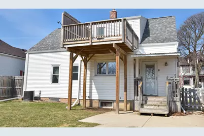 309 W Washington St, Port Washington, WI 53074 - Photo 3