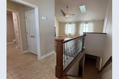 901  Hawthorne Ct, Manitowoc, WI 54220 - Photo 5