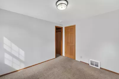 3541 S 96th St, Milwaukee, WI 53228 - Photo 33