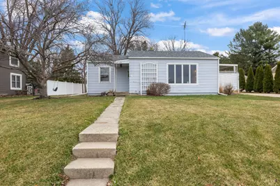 754  Summit Ave, Oconomowoc, WI 53066 - Photo 37