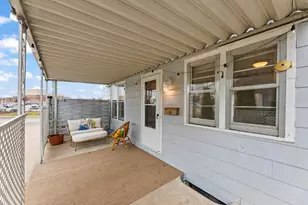 754 Summit Ave, Oconomowoc, WI 53066 - Photo 21