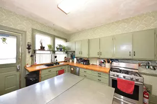 1016 N 29th St, Milwaukee, WI 53208 - Photo 15