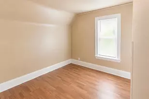 1238 N 34th St, Milwaukee, WI 53208 - Photo 11