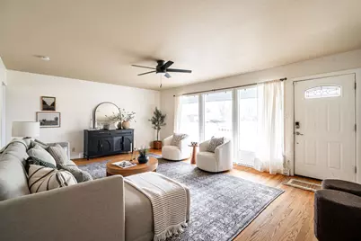 5706 W Luebbe Ln, Milwaukee, WI 53223 - Photo 3