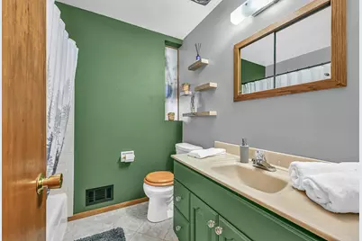 N66W24411  Champeny Rd, Sussex, WI 53089 - Photo 19