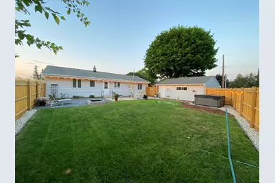 N66W24411  Champeny Rd, Sussex, WI 53089 - Photo 33