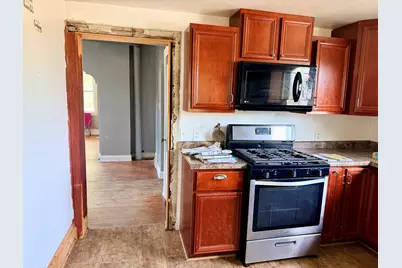 9473 S Chicago Rd, Oak Creek, WI 53154 - Photo 5