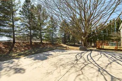 1423  Jefferson St, West Bend, WI 53090 - Photo 41