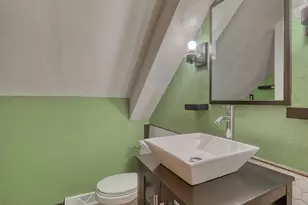 2141 S 87th St, West Allis, WI 53227 - Photo 21