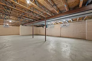 N81W17495 Shady Ln, Menomonee Falls, WI 53051 - Photo 19