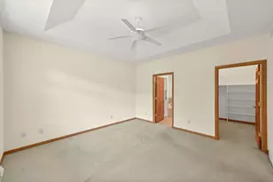 2409 Caribou Ln, Grafton, WI 53024 - Photo 9