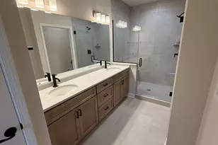 W214N4932 Casey Ct, Menomonee Falls, WI 53051 - Photo 17