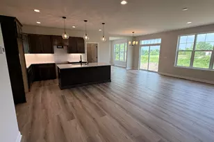 W214N4932 Casey Ct, Menomonee Falls, WI 53051 - Photo 5