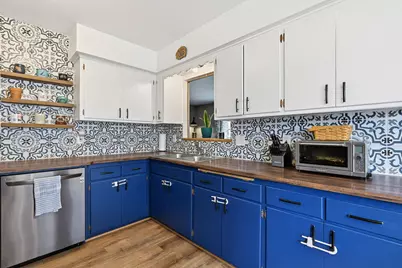 3845 N 100th St, Wauwatosa, WI 53222 - Photo 13