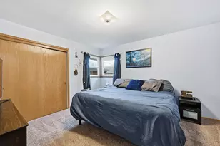 3845 N 100th St, Wauwatosa, WI 53222 - Photo 15