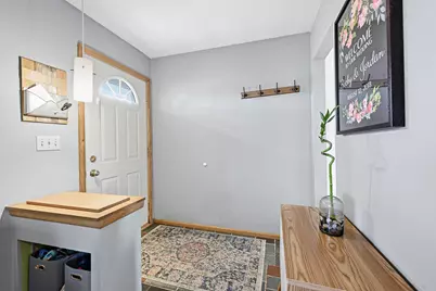 3845 N 100th St, Wauwatosa, WI 53222 - Photo 3