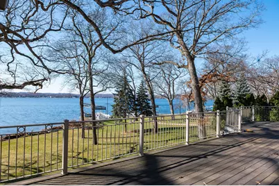 N30W28853 W Lakeside Dr, Delafield, WI 53072 - Photo 11