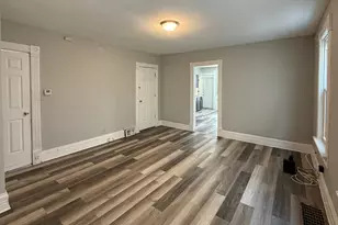 2346 N 18th St, Milwaukee, WI 53206 - Photo 3